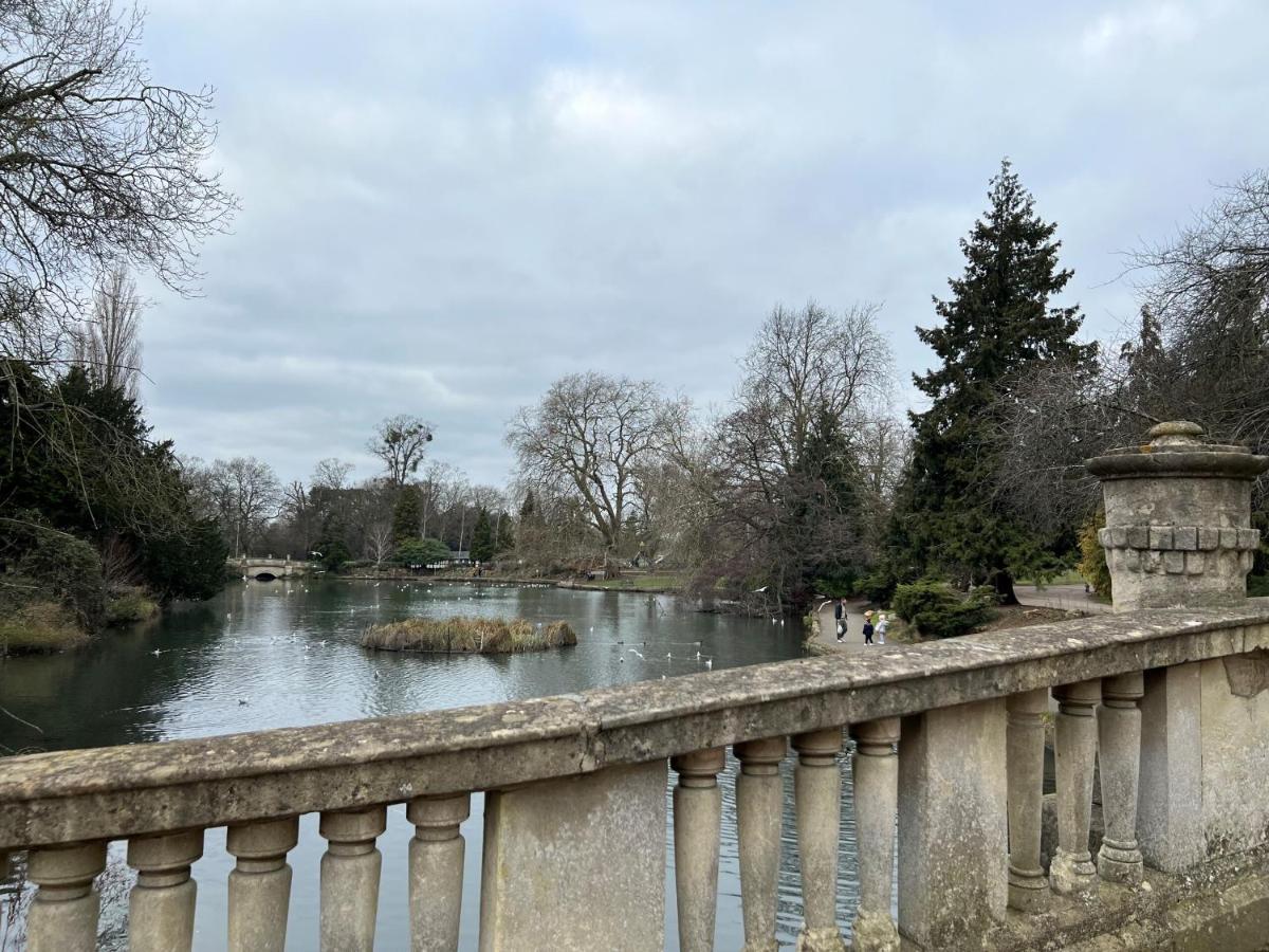 Premium Deal L Hill View Home L Last-Minute Offer L Cheltenham L Aj Properties L Perfect For Short Or Long Stays L 4Beds 4Bedrooms Eksteriør bilde