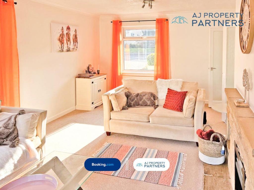 Premium Deal L Hill View Home L Last-Minute Offer L Cheltenham L Aj Properties L Perfect For Short Or Long Stays L 4Beds 4Bedrooms Eksteriør bilde